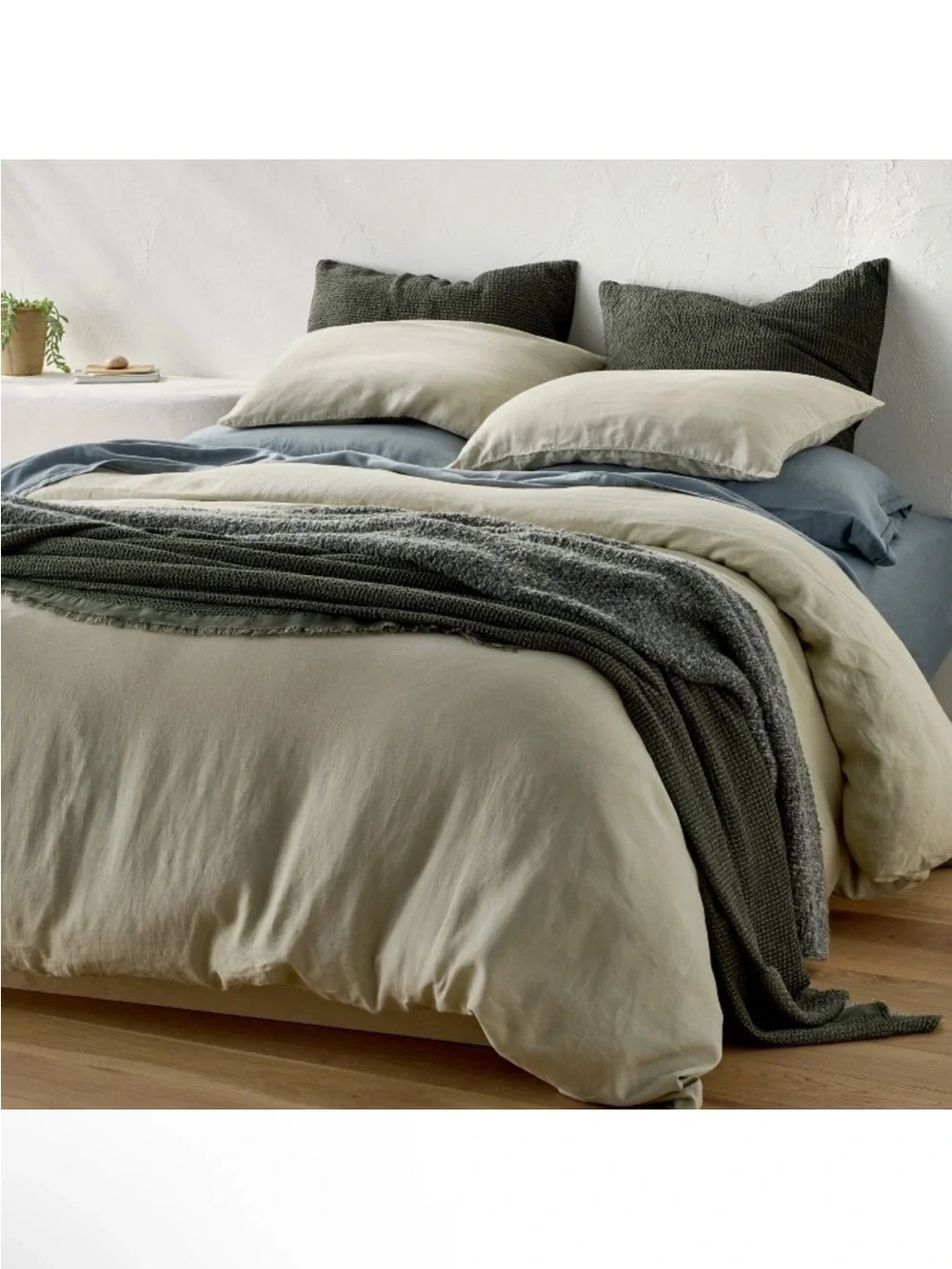 NWT King 100% Linen Duvet Set Light Olive Green - Casaluna